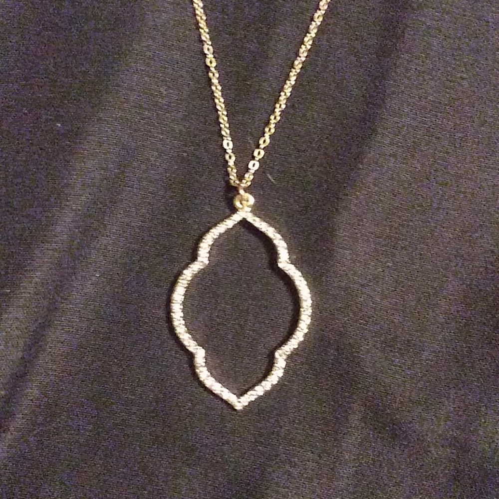 Gold Set - Picture 3 of 3